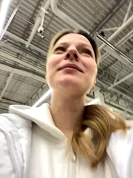 MaryHiggins online show from 18, 10, 2025