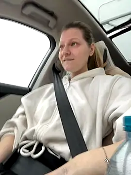 MaryHiggins online show from 25, 10, 2025