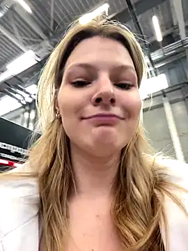 MaryHiggins online show from 10, 10, 2025