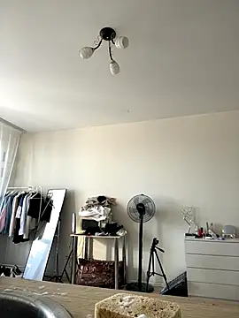 MaryHiggins online show from 1, 10, 2025