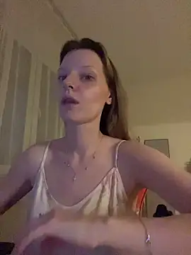 Snapshot of MaryHiggins chatting on 11, 6, 2026 MaryHiggins online show from 11, 6, 2026