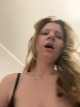 MaryHiggins online show from 8, 2, 2026