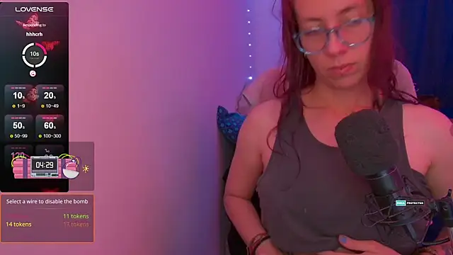 Snapshot of thecherry_Paulette chatting on 18, 7, 2026 thecherry Paulette online show from 18, 7, 2026