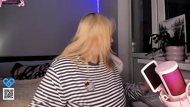 B Ratz online show from 5, 10, 2025