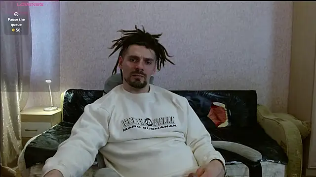 Aestheticguy101 online show from 13, 4, 2026