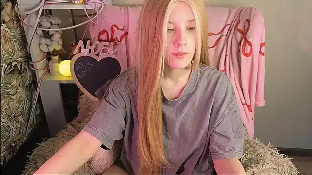 sarakaell online show from 12, 3, 2026