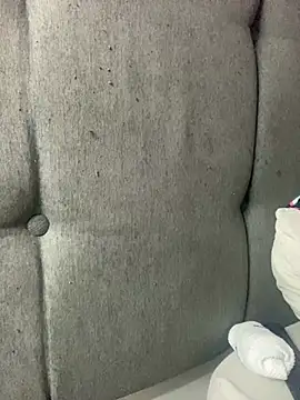 vellaAngel online show from 28, 2, 2025