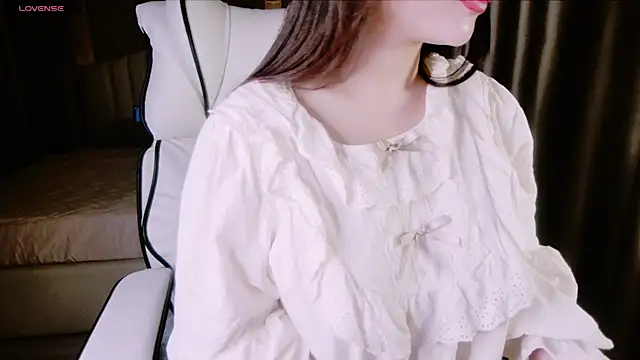 Girl  Funny online show from 3, 3, 2025