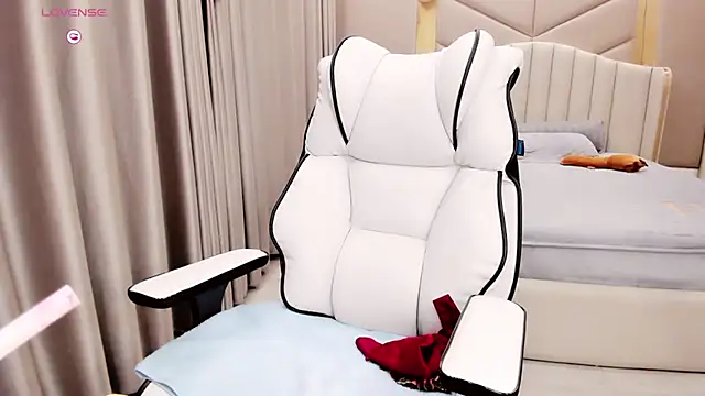 Girl  Funny online show from 2, 10, 2025