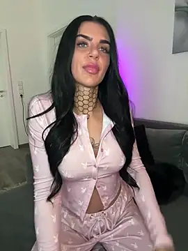 LexiCoco online show from 5, 10, 2025