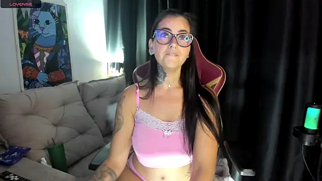 LauraColour online show from 10, 2, 2026