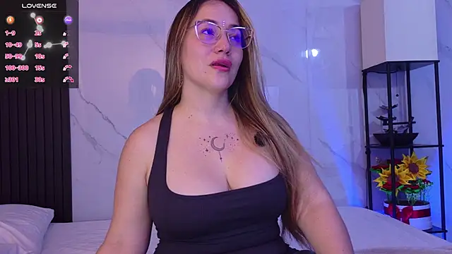 hotpawgmilf online show from 30, 5, 2026