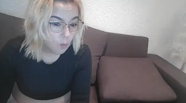 bekka   online show from 4, 12, 2024