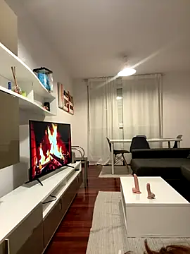 redheaddoll22 online show from 9, 10, 2025