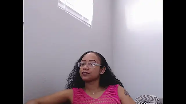 RylHoneyy online show from 17, 2, 2026