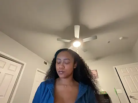 RylHoneyy online show from 13, 1, 2026