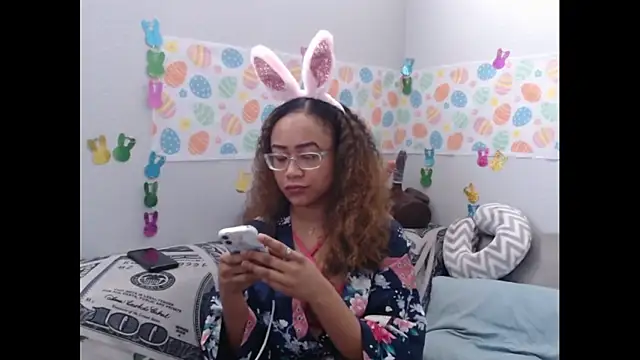 RylHoneyy online show from 5, 4, 2026