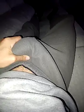 Snapshot of QuietBoy chatting on 7, 10, 2025 QuietBoy online show from 7, 10, 2025