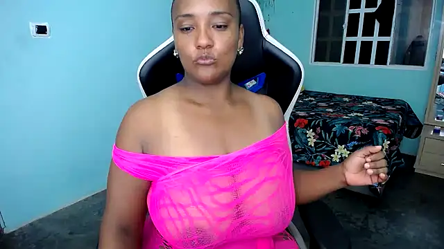 marysol83 online show from 28, 11, 2025