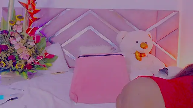 Nia Pratt online show from 14, 2, 2025