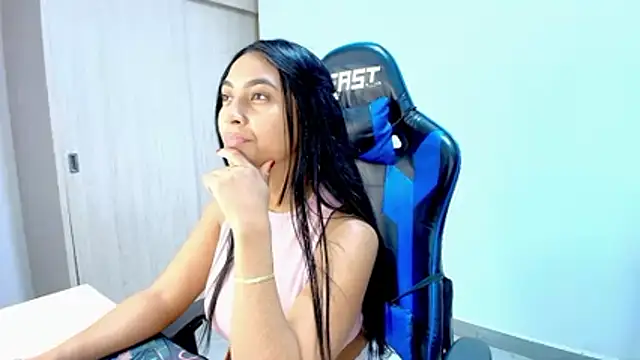 sophiax-x online show from 10, 1, 2026