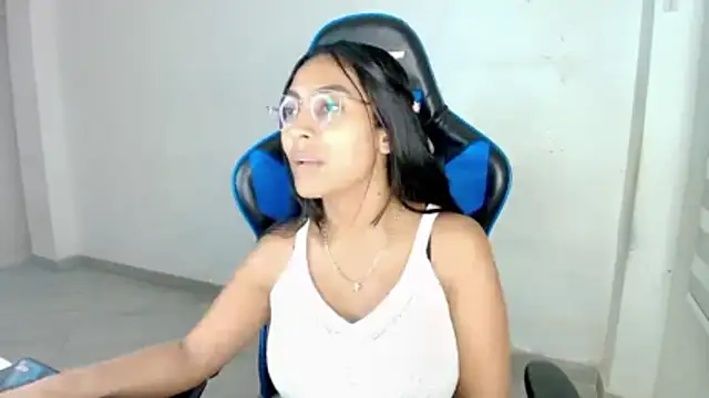 sophiax-x online show from 19, 2, 2026