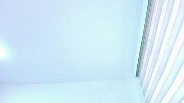 Snapshot of sophiax-x chatting on 18, 4, 2026 sophiax-x online show from 18, 4, 2026