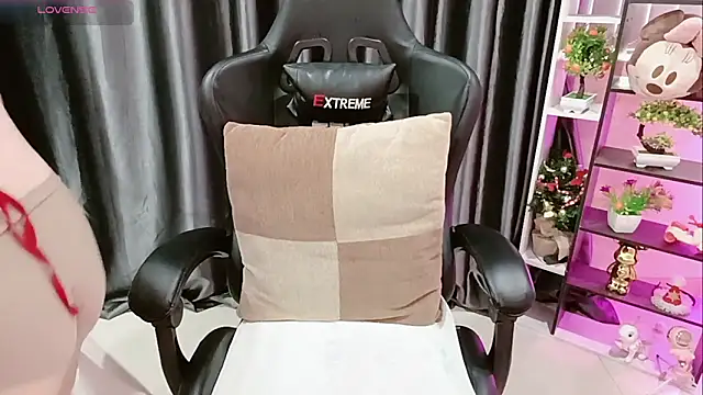 Yuki-yio online show from 6, 2, 2026