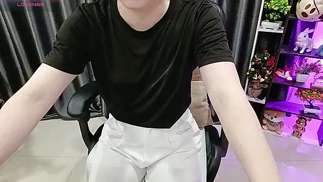 Yuki-yio online show from 13, 6, 2026