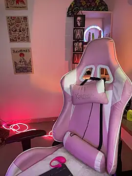 Emma Wish online show from 14, 11, 2025