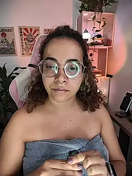 Snapshot of Emma_Wish chatting on 19, 6, 2026 Emma Wish online show from 19, 6, 2026