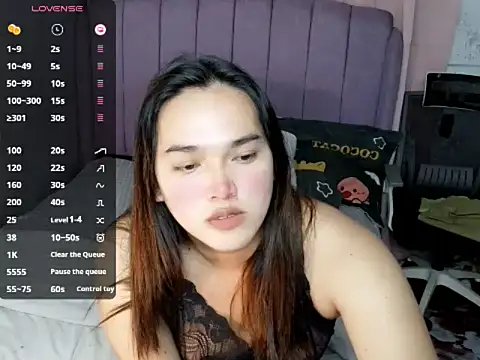 MoaningKylie online show from 25, 2, 2026