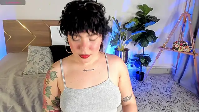 Amy art online show from 24, 6, 2026