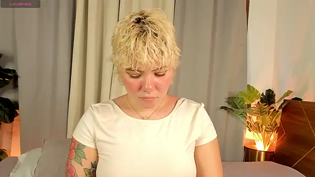 Amy art online show from 27, 2, 2026