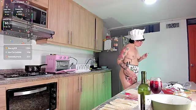 Amy art online show from 14, 6, 2026