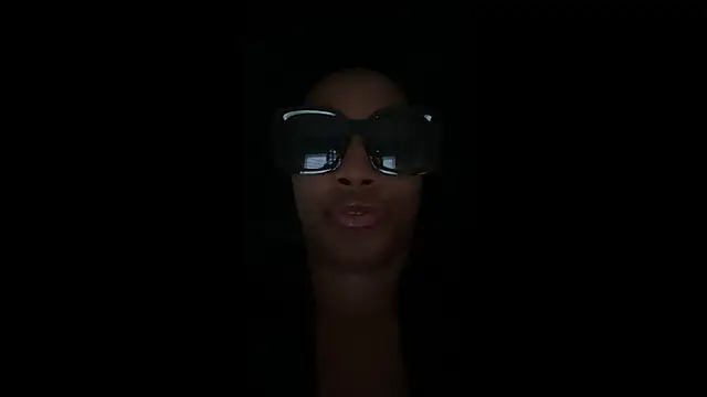 HoneyDripHer online show from 20, 11, 2025