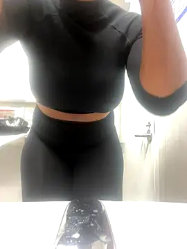 HoneyDripHer online show from 23, 9, 2025