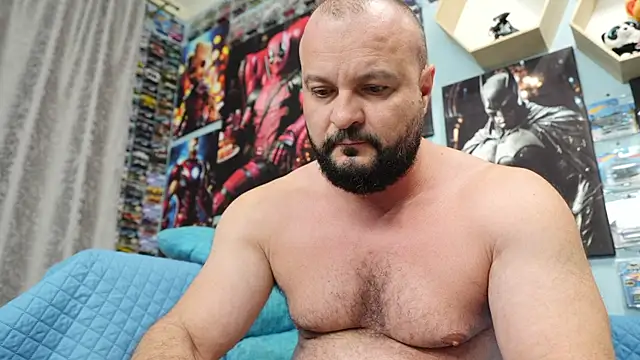 Muscle Bear online show from 14, 10, 2025