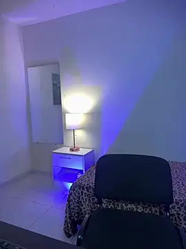 Melhope online show from 28, 1, 2025