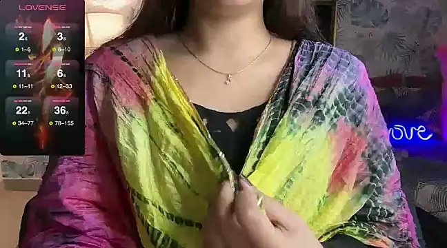 Sizzling  ZAARA online show from 2, 2, 2025