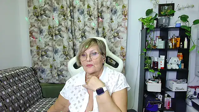 Selenna57 online show from 27, 12, 2024