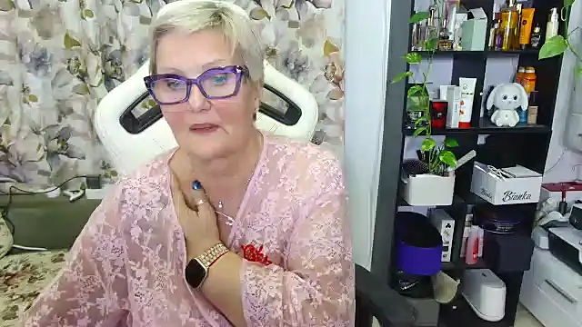 Selenna57 online show from 13, 2, 2025