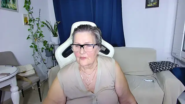 Selenna57 online show from 26, 3, 2026