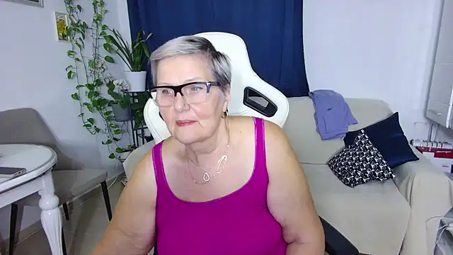 Selenna57 online show from 13, 2, 2026