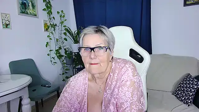 Selenna57 online show from 16, 1, 2026