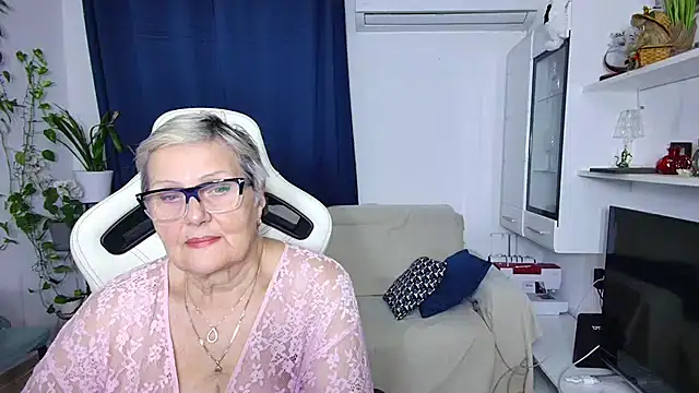 Selenna57 online show from 10, 1, 2026