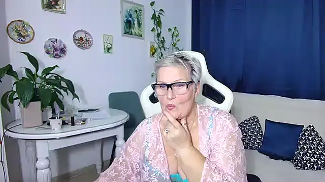 Selenna57 online show from 20, 12, 2025