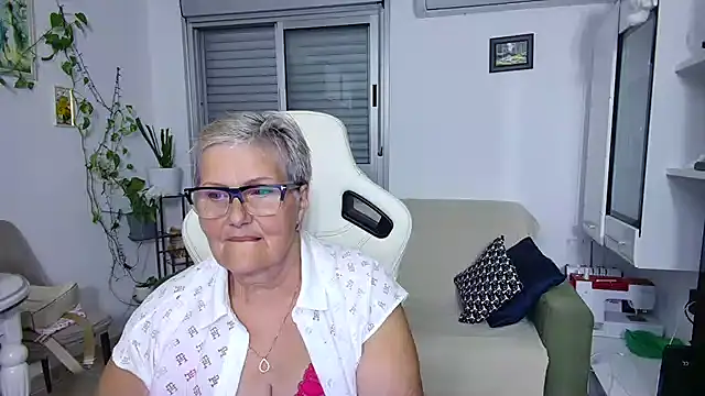 Selenna57 online show from 26, 5, 2026