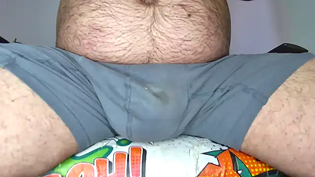 Snapshot of ChubbyLatin_ chatting on 10, 4, 2026 ChubbyLatin online show from 10, 4, 2026
