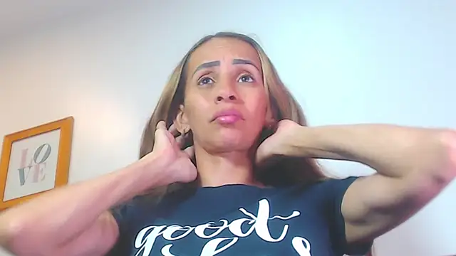 Amber Moore online show from 17, 6, 2026